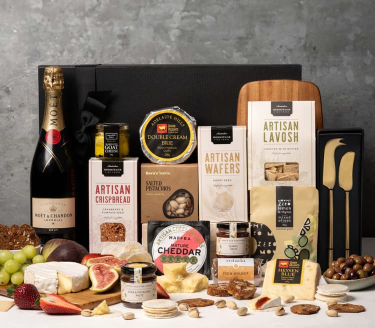 Moet Cheeseboard Celebration Hamper A7401434-Edit-2