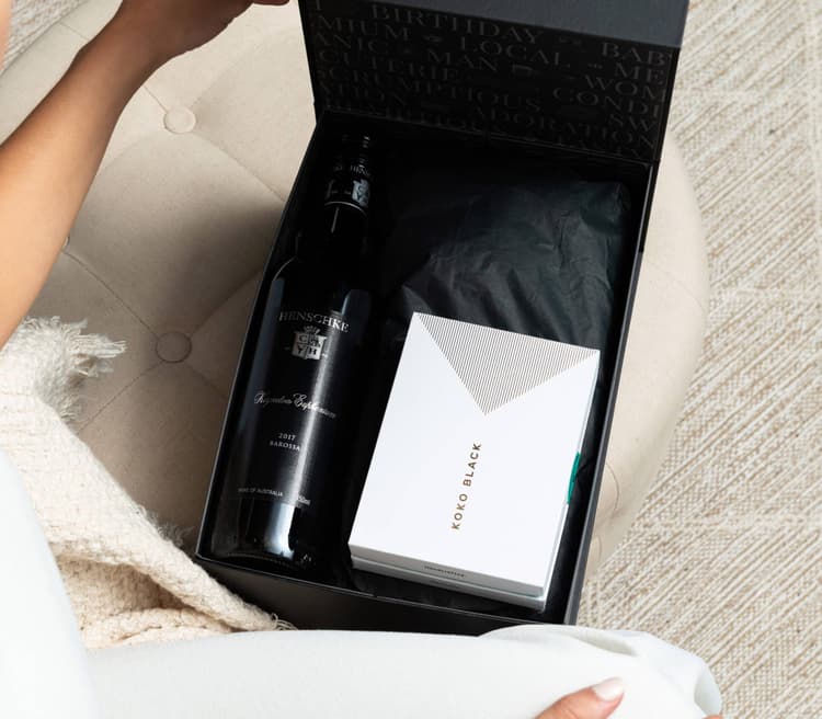 Henschke_Keyneton_Euphonium_Shiraz_and_Chocs_Hamper_HR